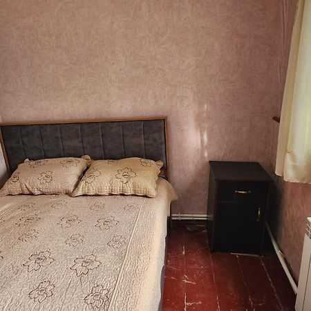 Guesthouse Ttt-1 Tbilisi Ngoại thất bức ảnh