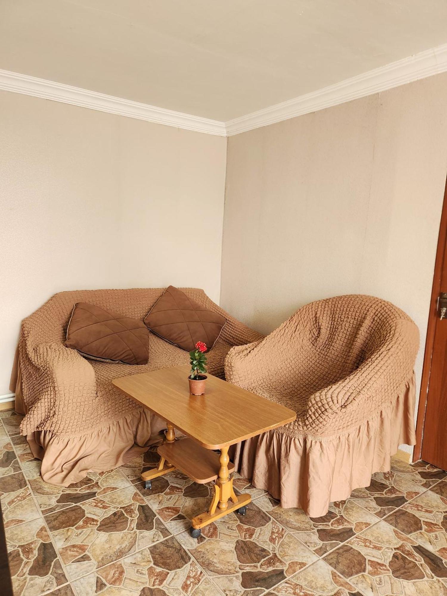 Guesthouse Ttt-1 Tbilisi Ngoại thất bức ảnh